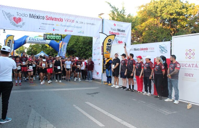 Participan 600 personas en la sexta carrera con causa ‘Todo México salvando vidas’