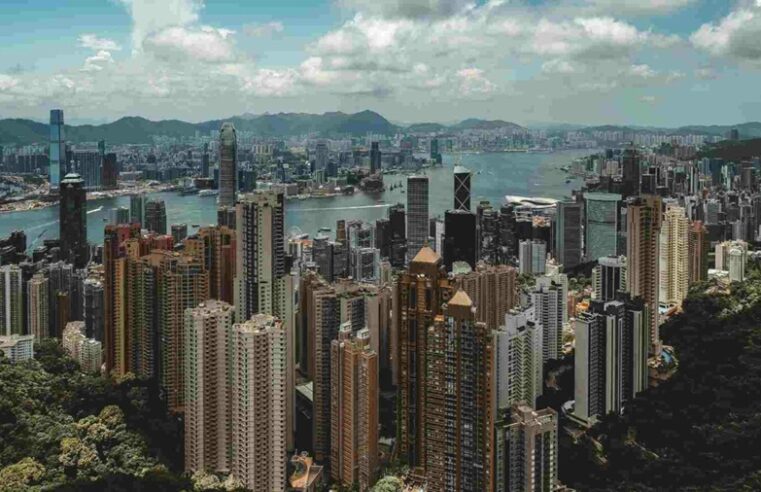 Hong Kong desactiva bomba de la II Guerra Mundial y desaloja a más de 6 mil personas