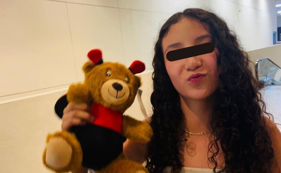 Jovencita de 14 años muere tras cirugía de aumento de busto