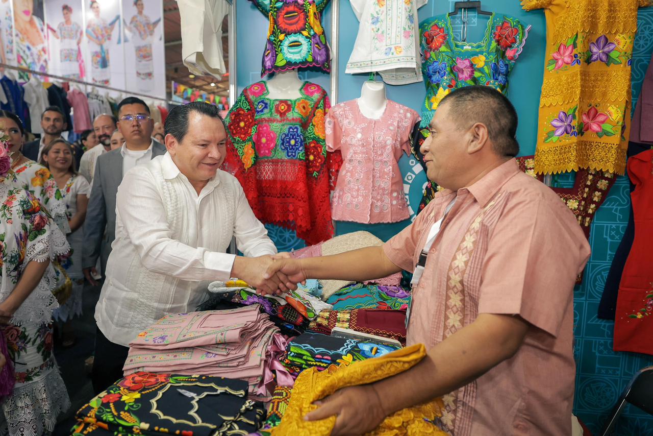 El gobernador inaugura la Semana de Yucatán en México 
