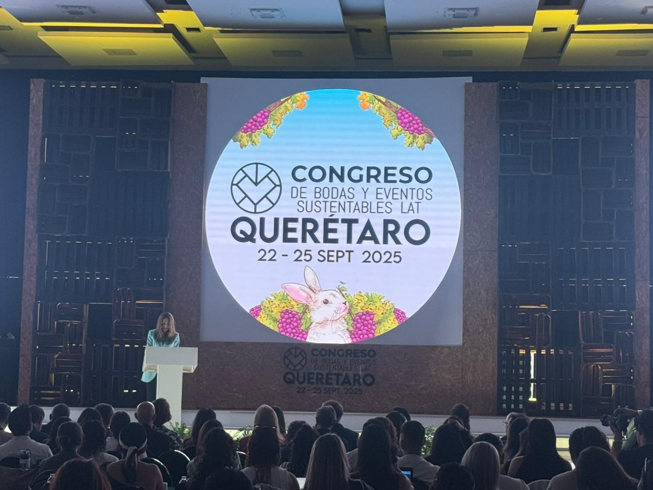 Mérida se fortalece como destino de romance y eventos en el Congreso LAT 2025