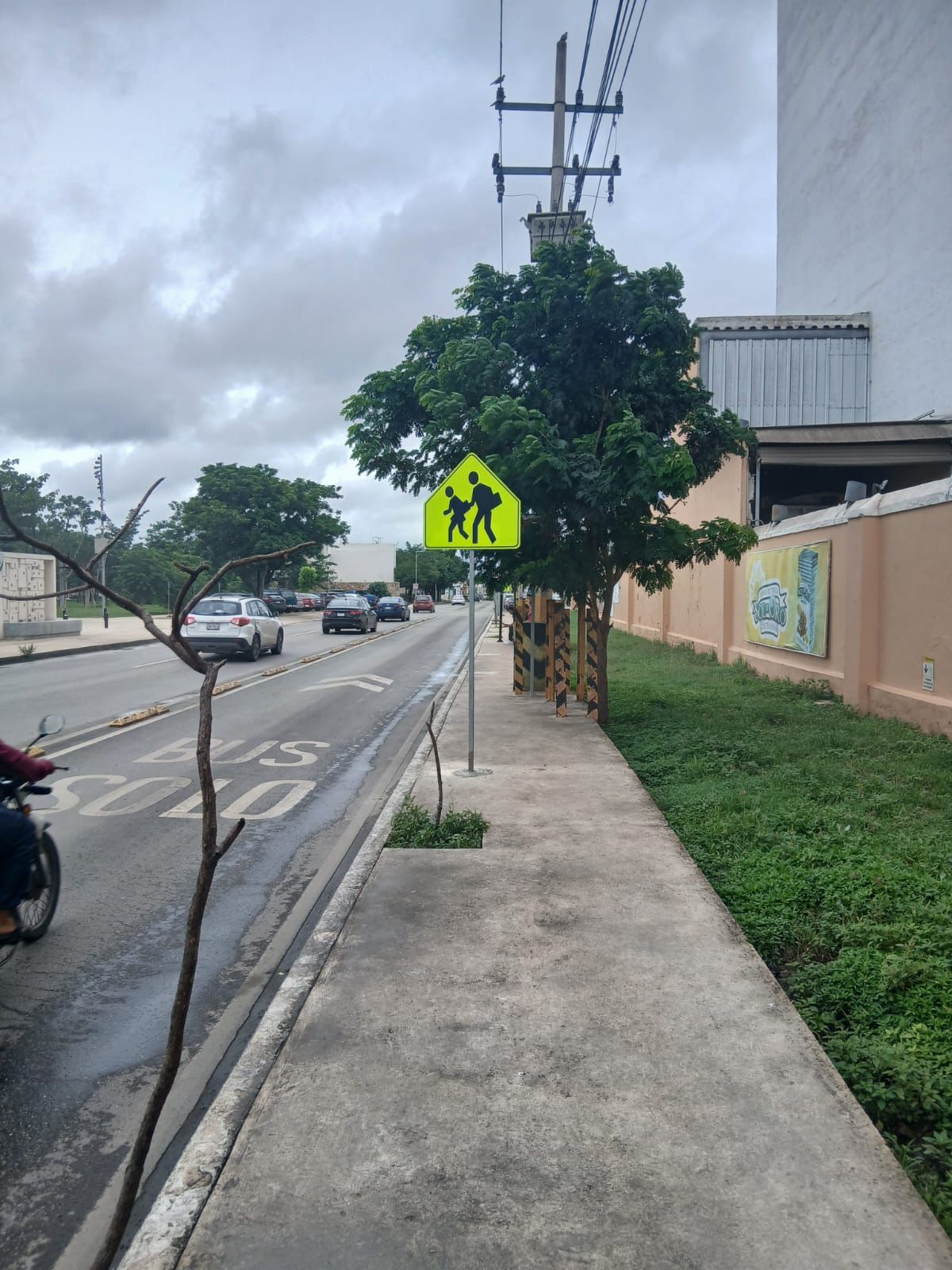 La SSP refuerza seguridad vial en una escuela tras protesta de padres y alumnos