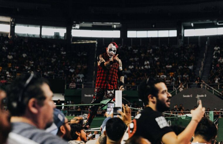 Arrasa en Mérida la Caravana Estelar de lucha libre AAA Worldwide