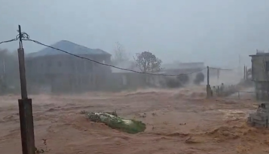 El huracán Melissa devasta Jamaica y se enfila hacia Cuba