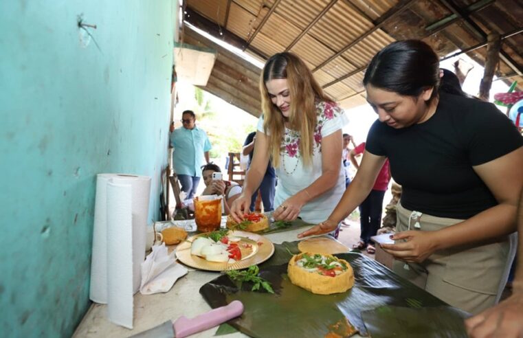 Cecilia Patrón llama a preservar la identidad desde las comisarías de Mérida en el Día de Muertos
