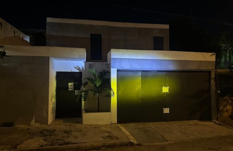 Aseguran en la Salvador Alvarado Sur un Mazda que dejó graves a dos motociclistas