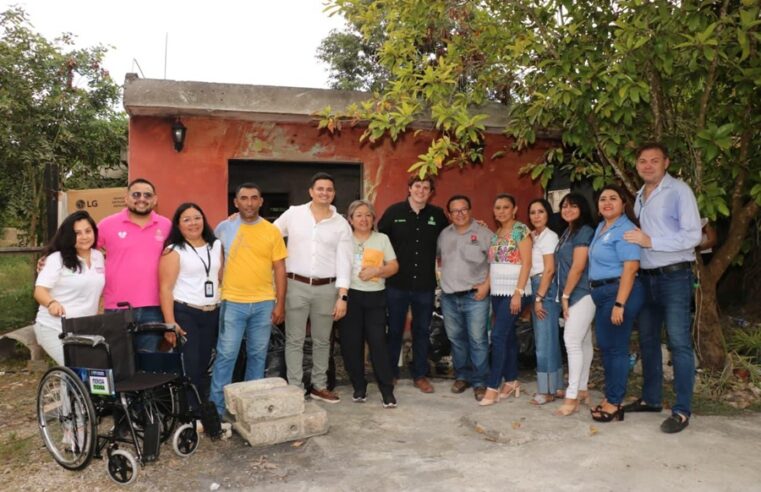 Mérida reafirma su espíritu solidario con una familia que perdió todo por un incendio en Xcanatún