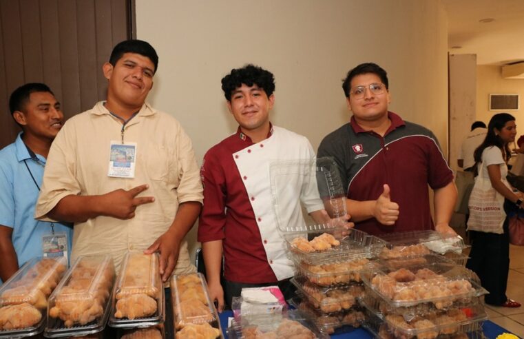 Ayuntamiento de Mérida motiva a universitarios a hacer su servicio social con sentido comunitario