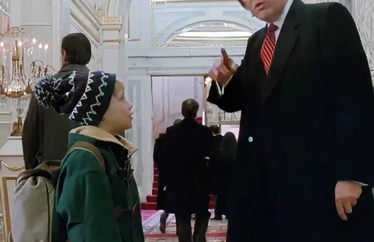 ¿Por qué demonios aparece Donald Trump en Mi pobre angelito 2?