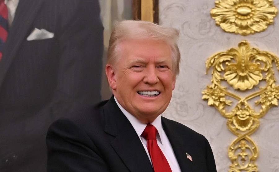 Trump dará un bono de 2 mil dólares a los estadounidenses por los aranceles