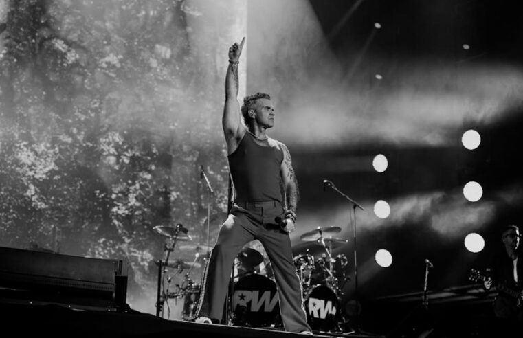 Inyecciones para bajar de peso le roban la visión al cantante Robbie Williams