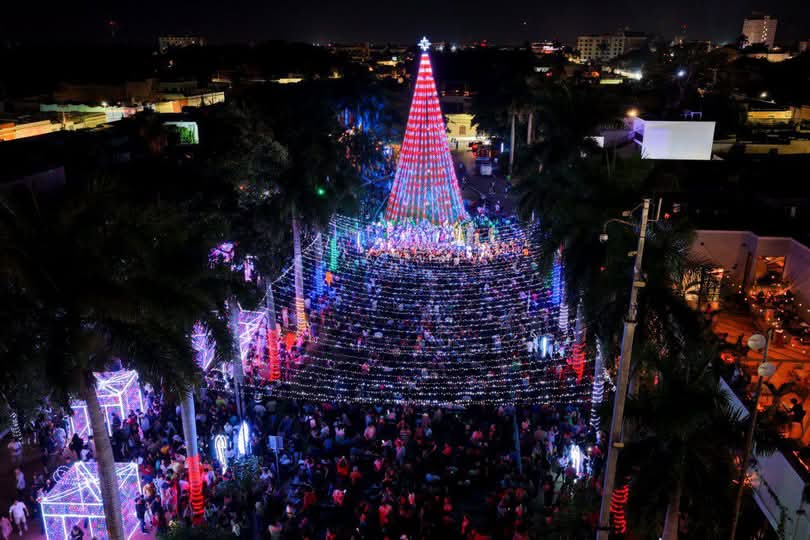 El Ayuntamiento de Mérida enciende el espíritu navideño