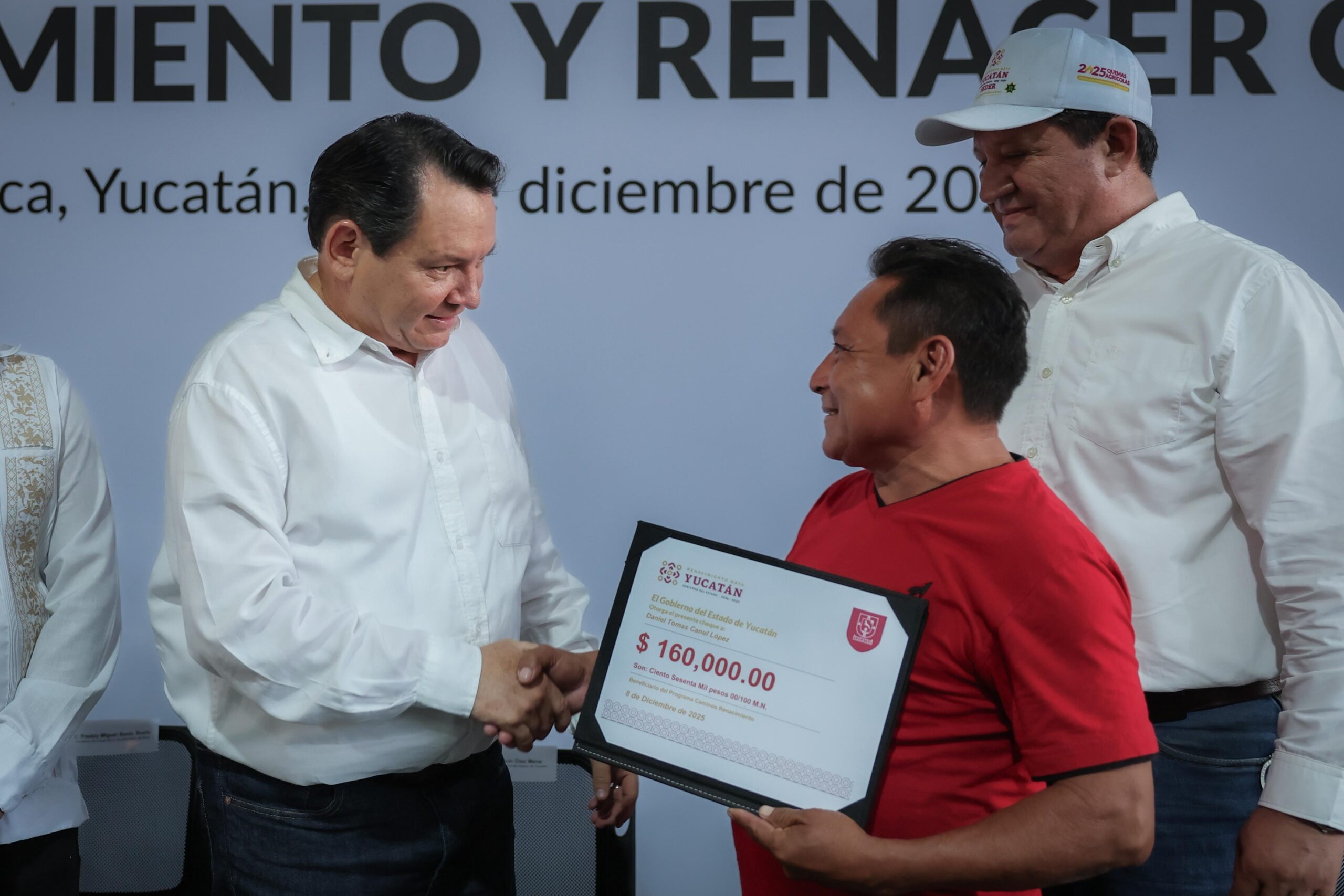 Productores reciben beneficios para impulsar el campo yucateco