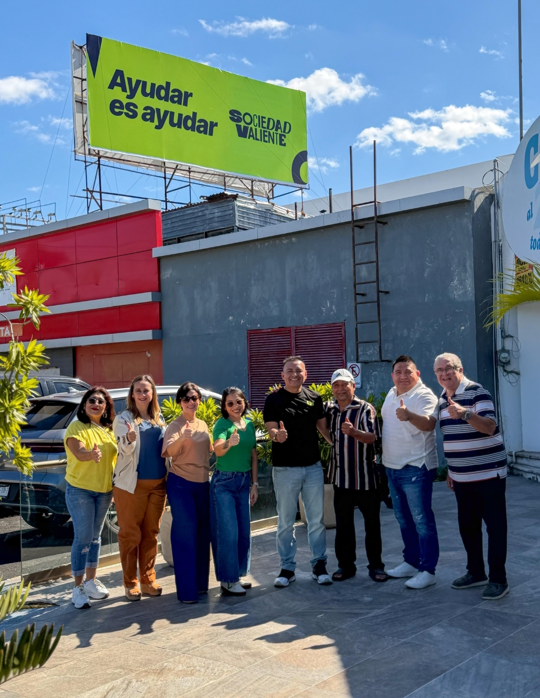 Sociedad Valiente toma las calles con vistosa campaña