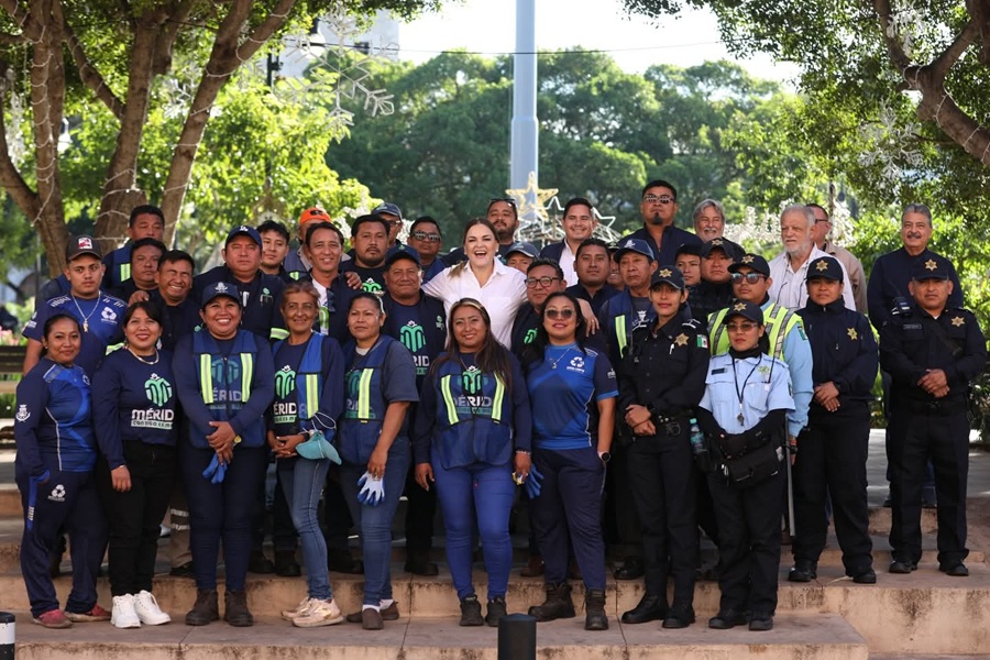 Inicia Cecilia Patrón el 2026 con brigadas de servicios públicos para mantener ordenada a Mérida