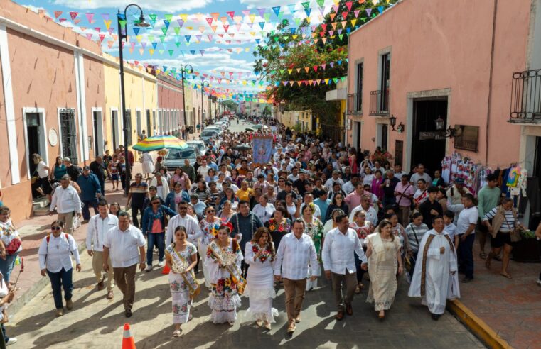 Huacho Díaz impulsa tradiciones en Valladolid