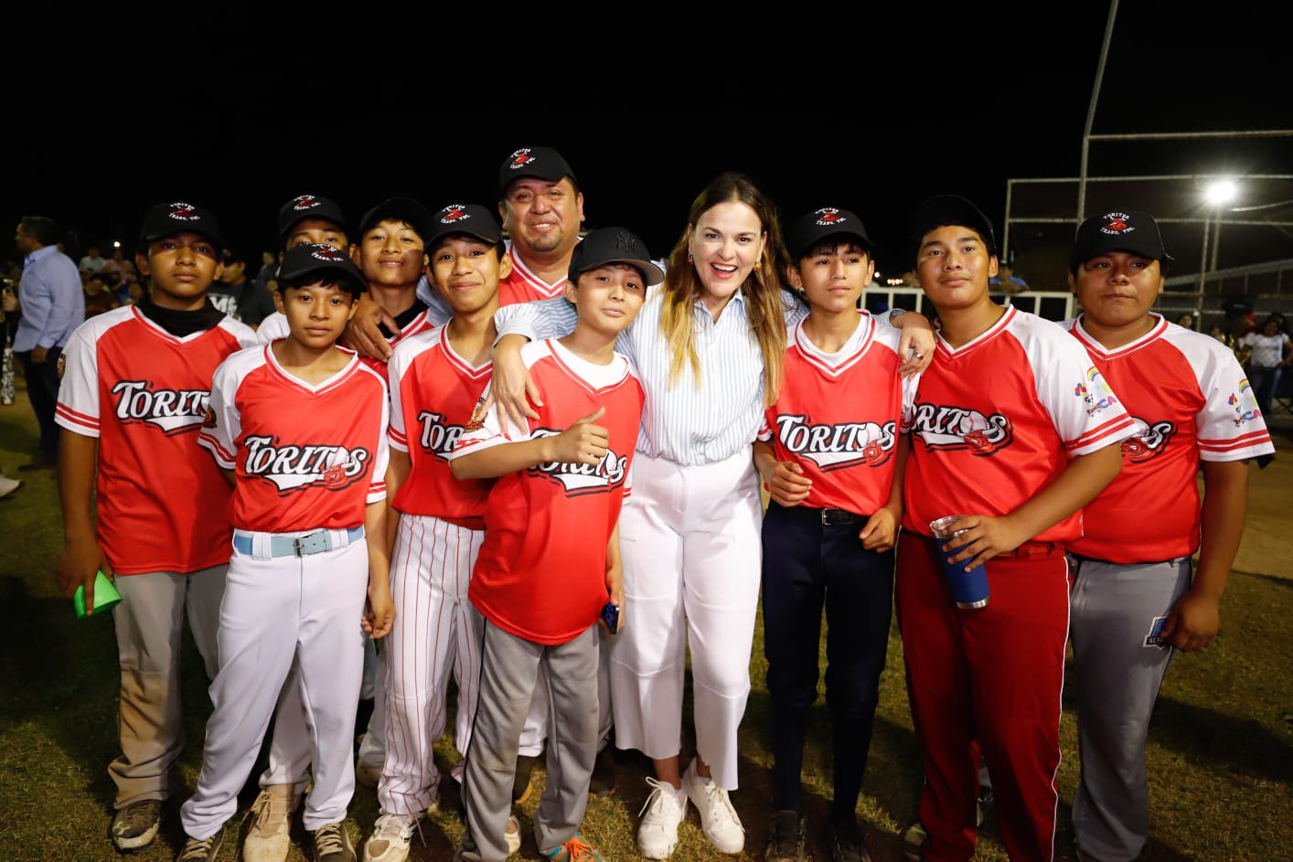 Inaugura Cecilia Patrón el 12o. Torneo de la Liga Meridana Infantil y Juvenil de Béisbol