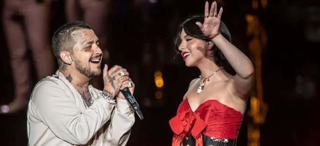 Atacan convoy de Christian Nodal y Ángela Aguilar