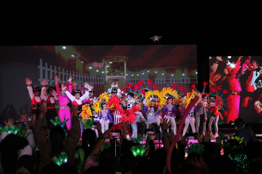 Nutrida asistencia en el concurso de comparsas del Carnaval de Mérida 2026