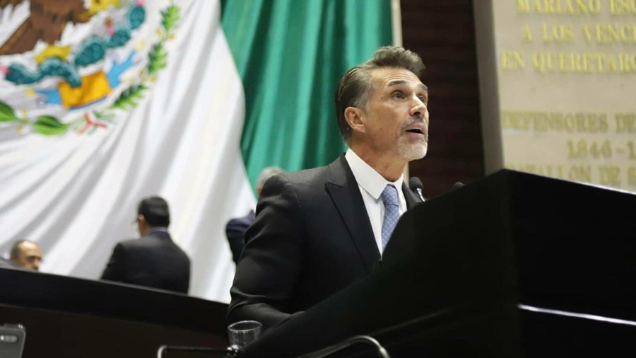 Sergio Mayer solicita licencia como diputado para participar en La Casa de los Famosos