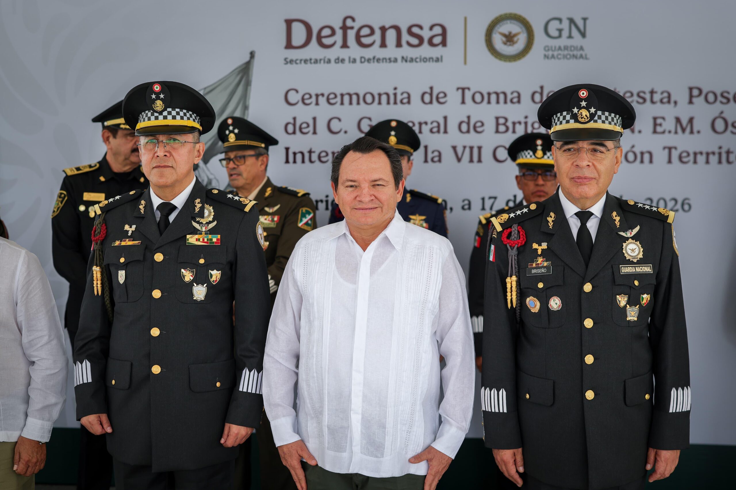 Asiste Huacho Díaz a toma de protesta del coordinador interino de la Guardia Nacional en Yucatán