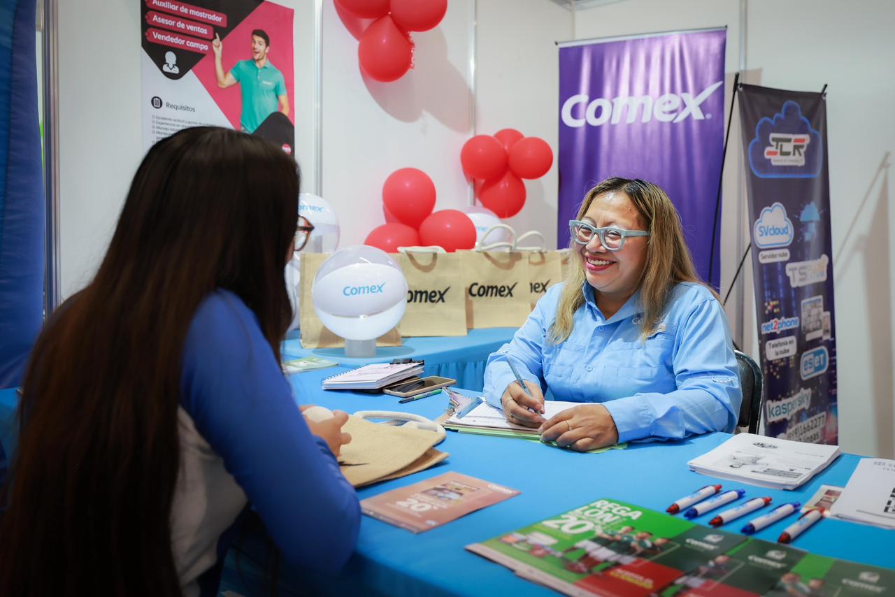 Feria del Empleo abre puertas a más de 400 mujeres en Yucatán