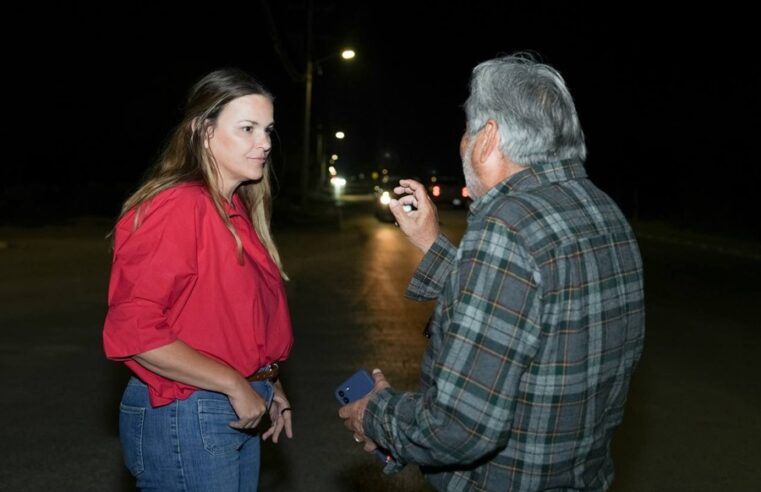 Renueva Cecilia Patrón las luminarias en comisarías meridanas