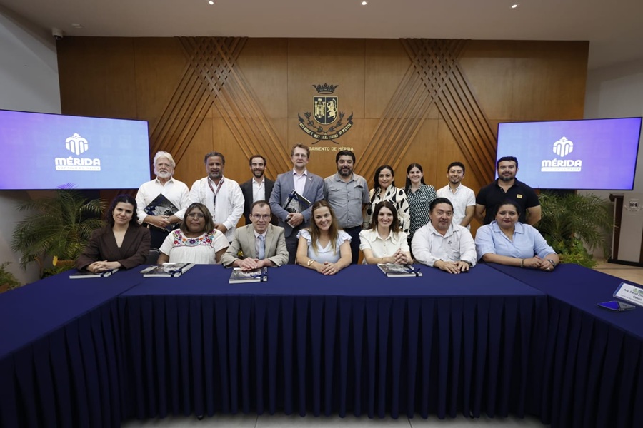 Cecilia Patrón presenta EcoBarrio para elevar la calidad de vida en el centro oriente de Mérida