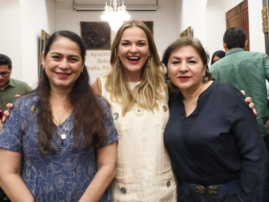 Histórico: Cabildo de Mérida nombra por unanimidad a las primeras mujeres cronistas