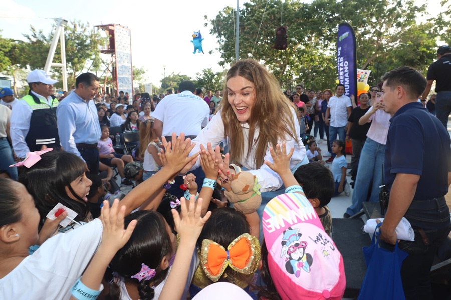 Celebra Cecilia Patrón a la niñez con más de 30 actividades por toda Mérida