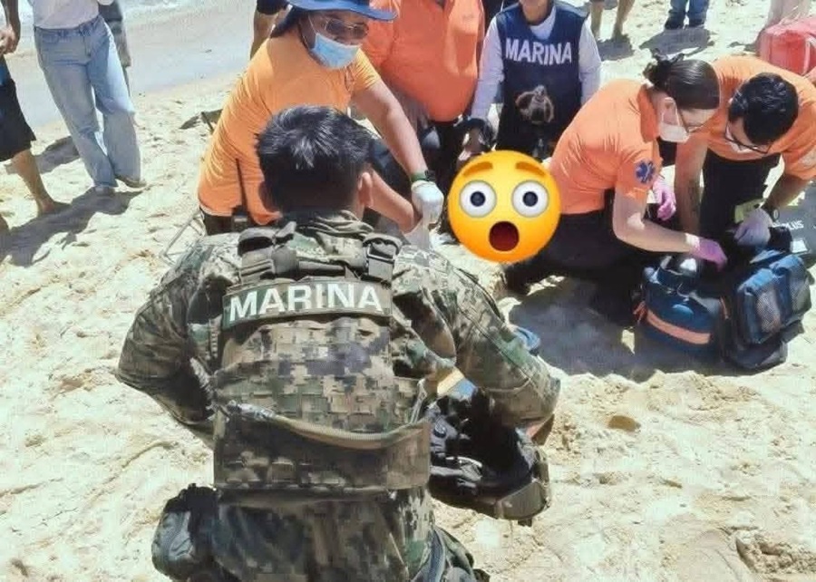 Marino rescata a varios jóvenes que se ahogaban en una playa
