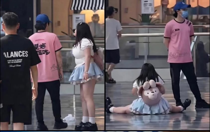 Una joven la hace una rabieta a su novio en un centro comercial