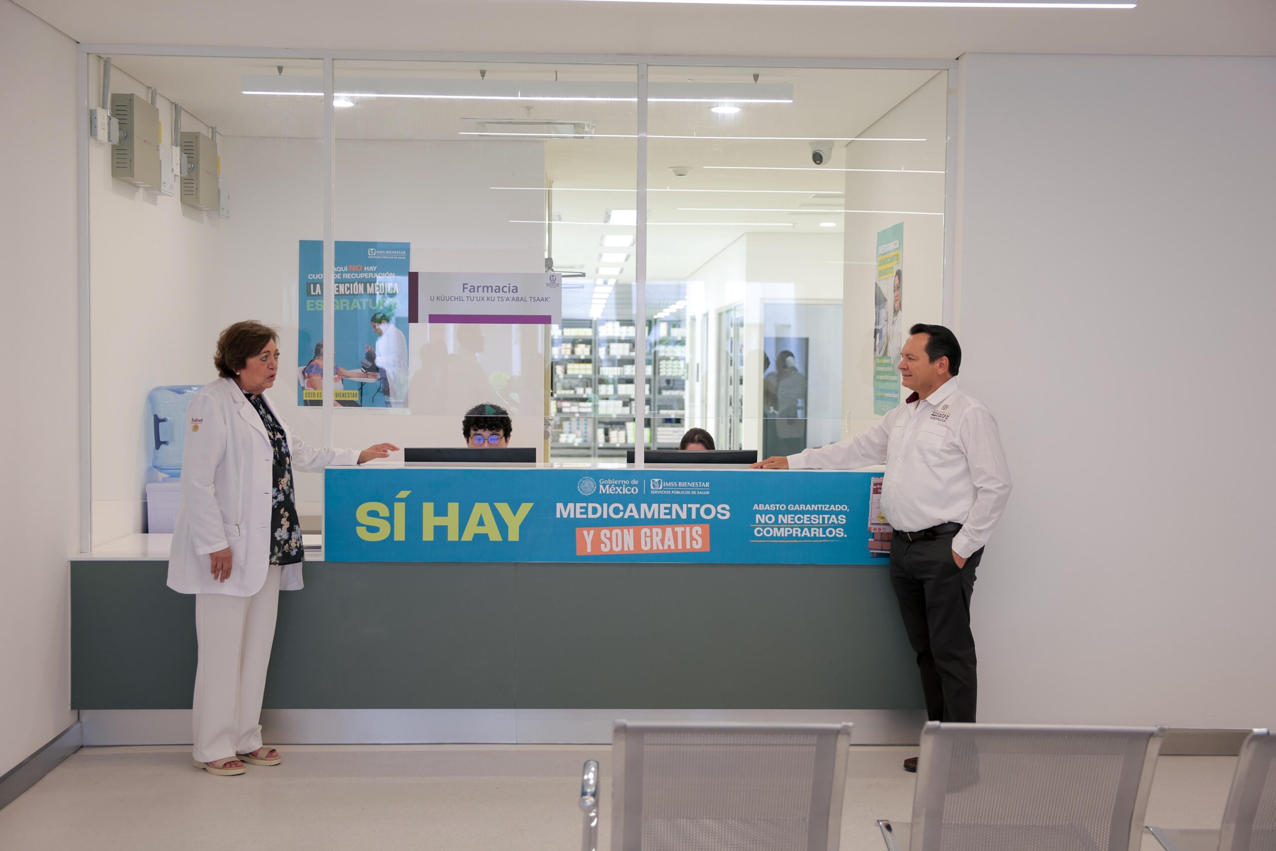 Huacho Díaz supervisa farmacia del nuevo hospital O’Horán