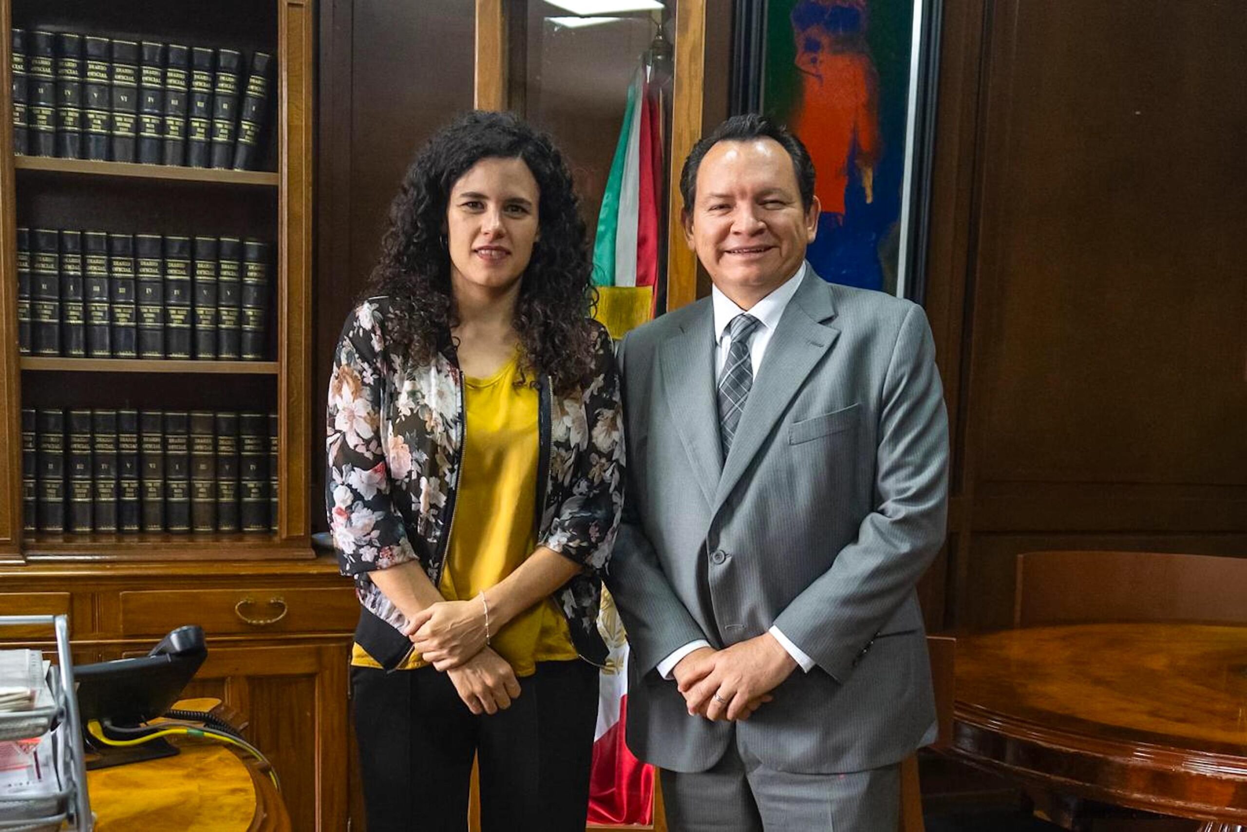 Huacho Díaz refuerza coordinación jurídica con el Gobierno de México