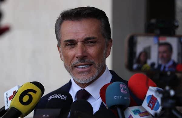 Sergio Mayer renuncia a Morena