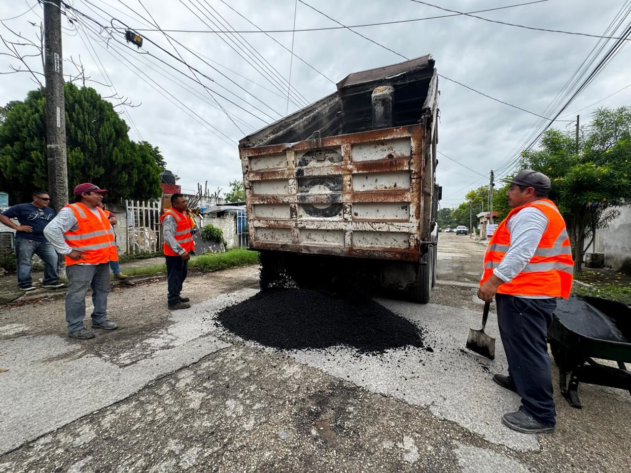 Inicia conservación de 38 calles en la colonia Melchor Ocampo, en Mérida