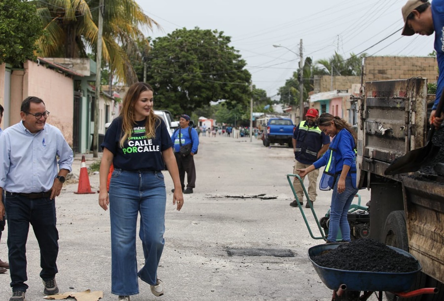 Cecilia Patrón fortalece acciones sanitarias e intensifica el bacheo por las lluvias