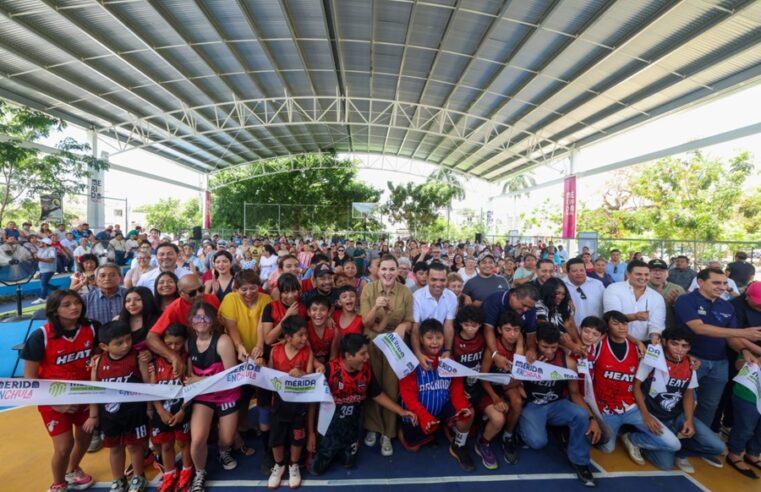 Entrega Cecilia Patrón nuevo domo y la renovación de la unidad deportiva de la Morelos