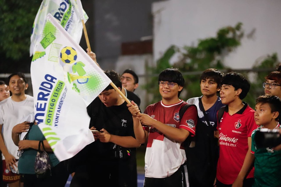 Arranca la fiebre mundialista con el “Mérida Fútbol Fest”