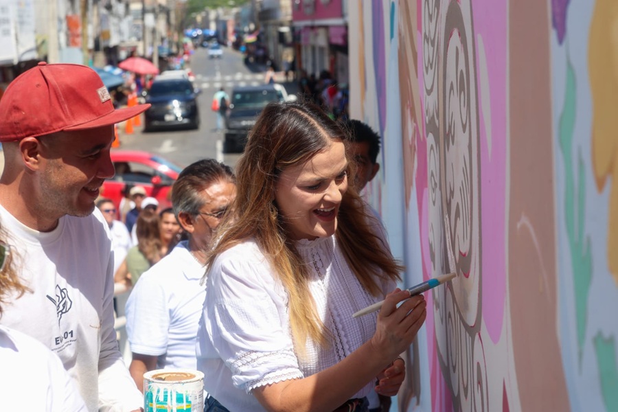 Cecilia Patrón enchula el Lucas de Gálvez