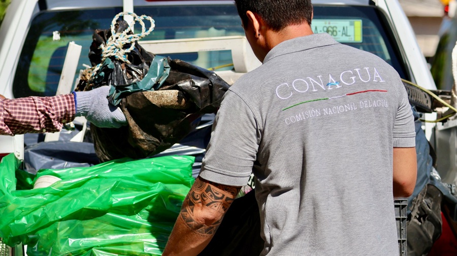 Retiran 1.2 toneladas de basura de la ciénega de Progreso