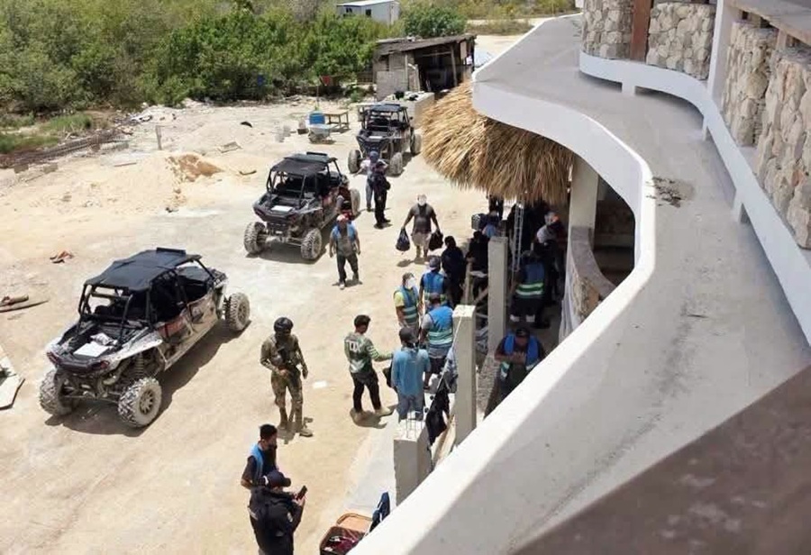 Comando armado desata balacera contra base de la marina y de policías de élite en Holbox