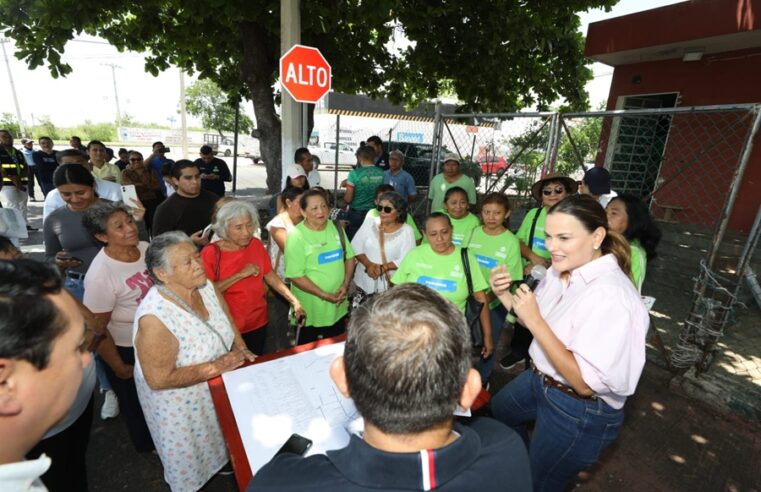 Cecilia Patrón entrega calles repavimentadas en El Porvenir y Pensiones