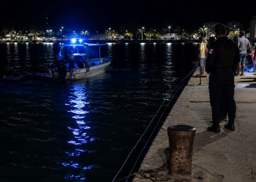 Muere al caer de una lancha con turistas enfiestados en Yucatán
