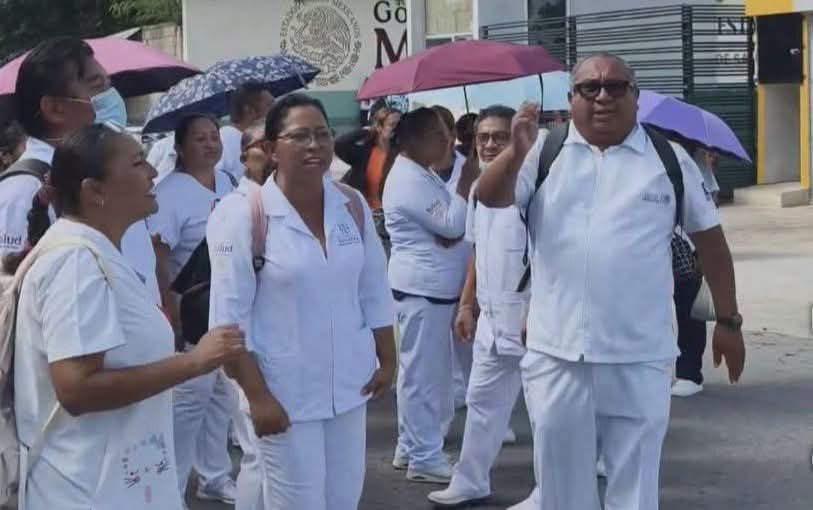 Enfermeros del nuevo O’Horán se manifiesta por la excesiva carga de trabajo