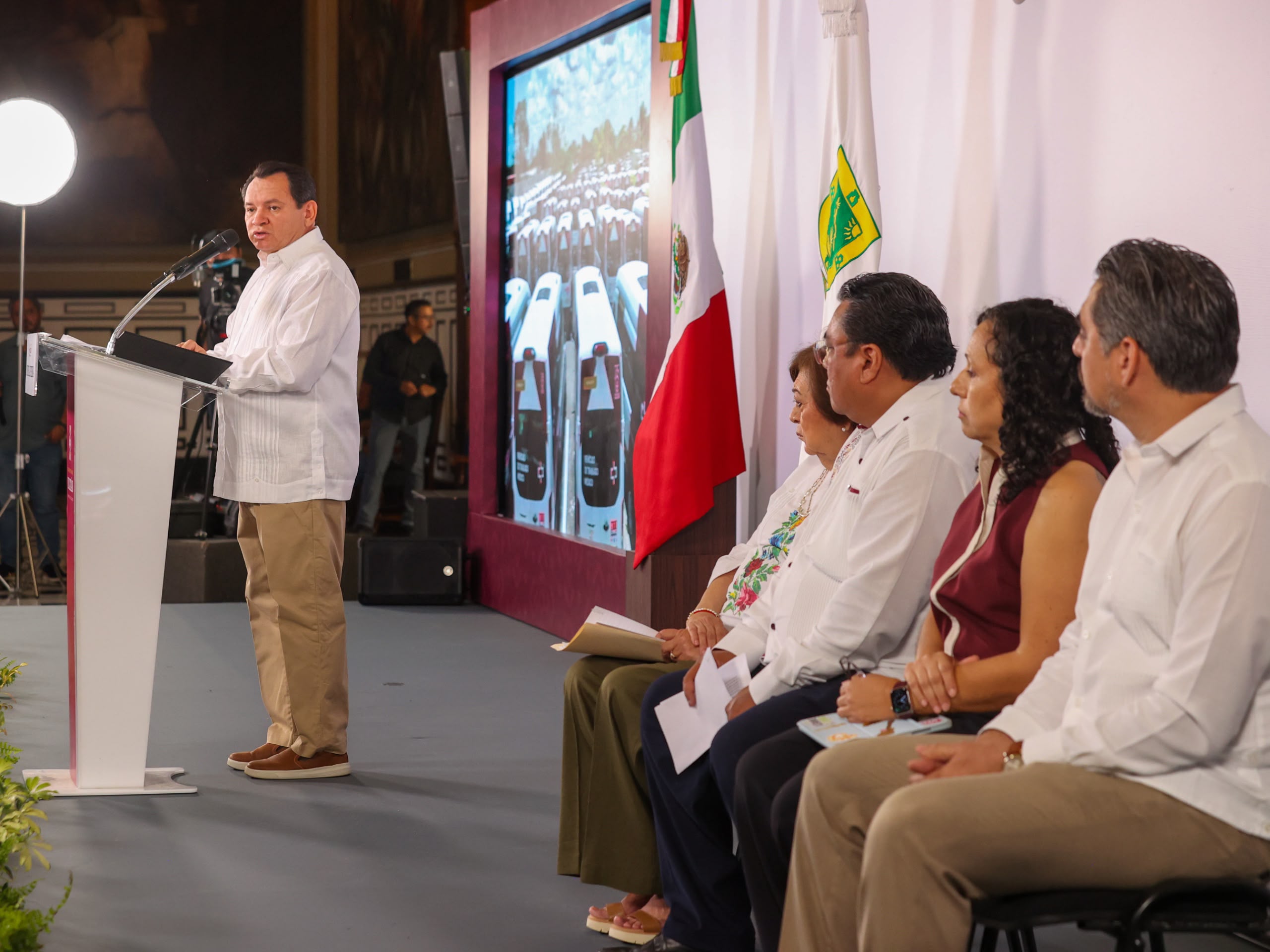 Con respaldo de la presidencia de la República, Renacimiento Maya fortalece la salud en Yucatán
