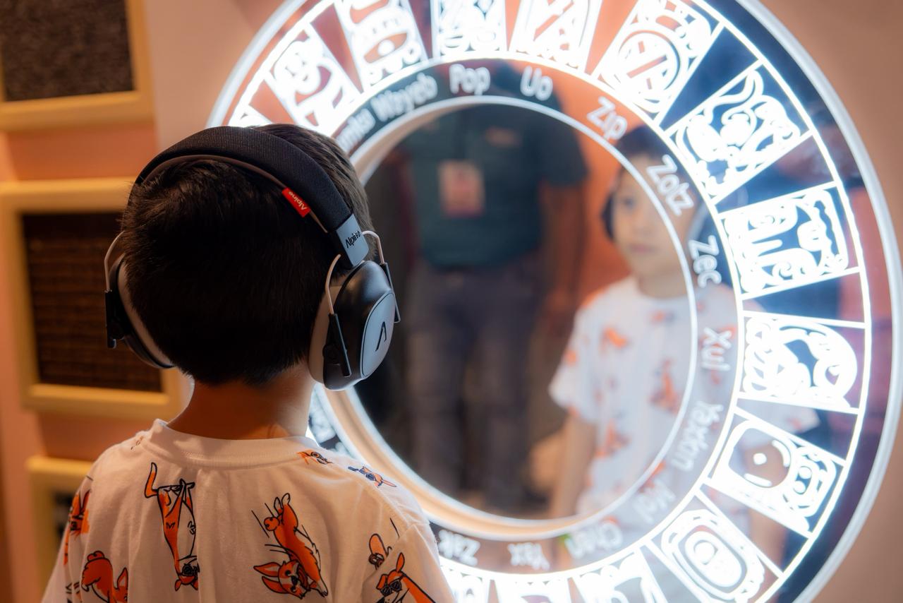 Renacimiento Maya hace historia en atención a personas autistas