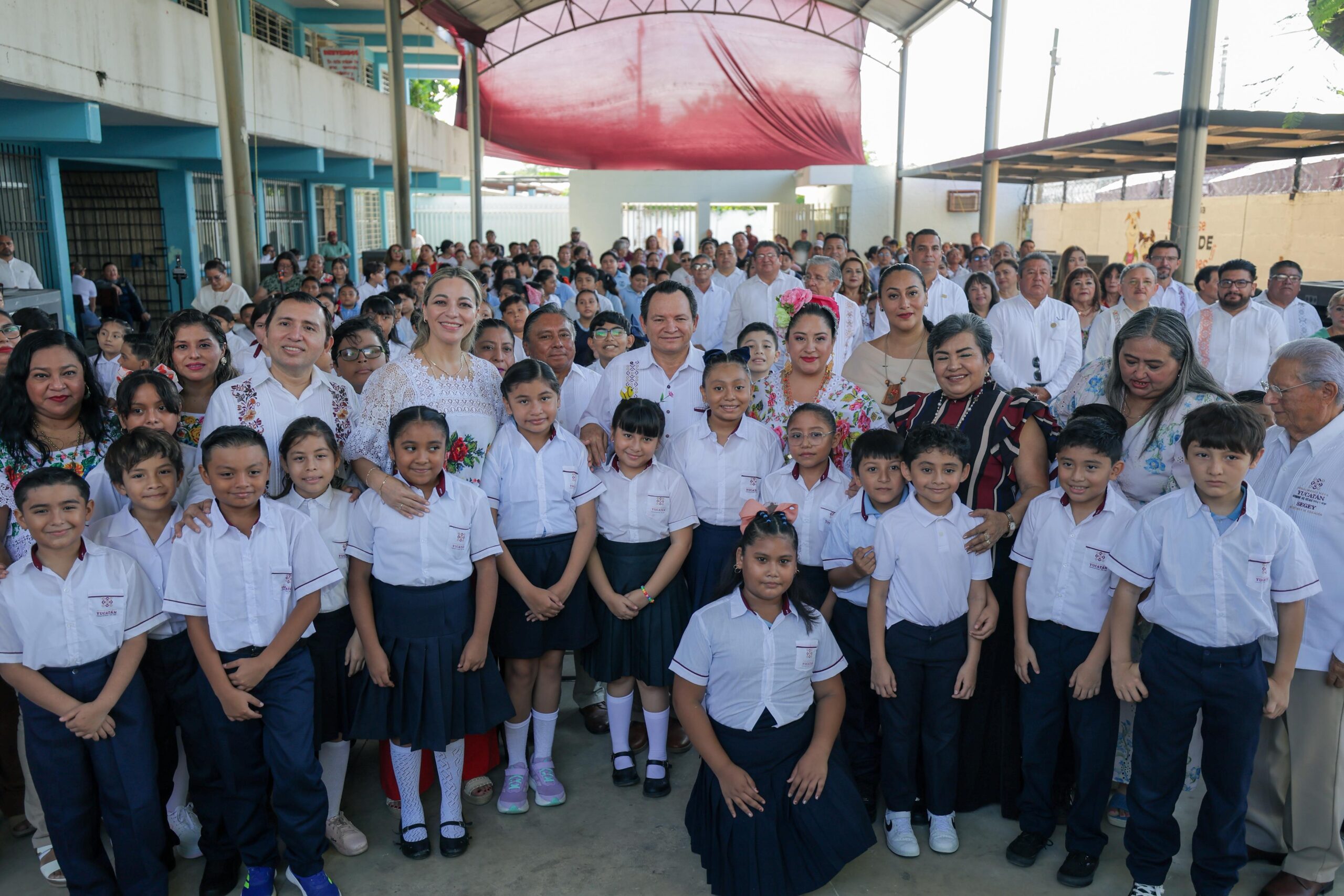 Renacimiento Maya dignifica primaria de Zazil-Há, en Mérida,con inversión de más de tres mdp