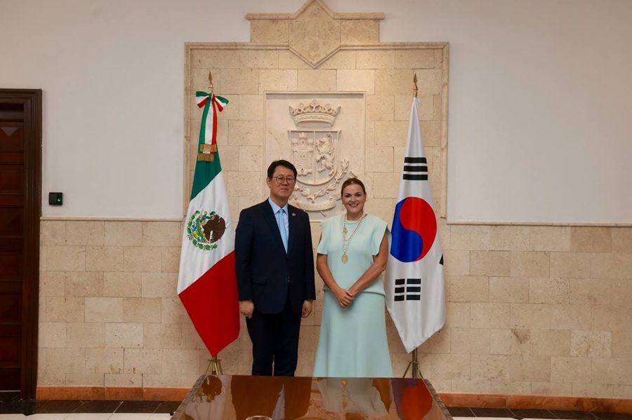 Cecilia Patrón fortalece y conmemora la relación y el legado de Corea del sur en Mérida