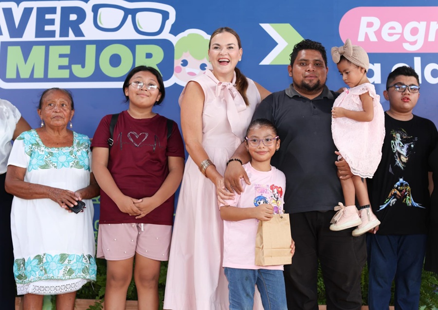 527 niños de Mérida regresarán a clases viendo mejor gracias al Ayuntamiento